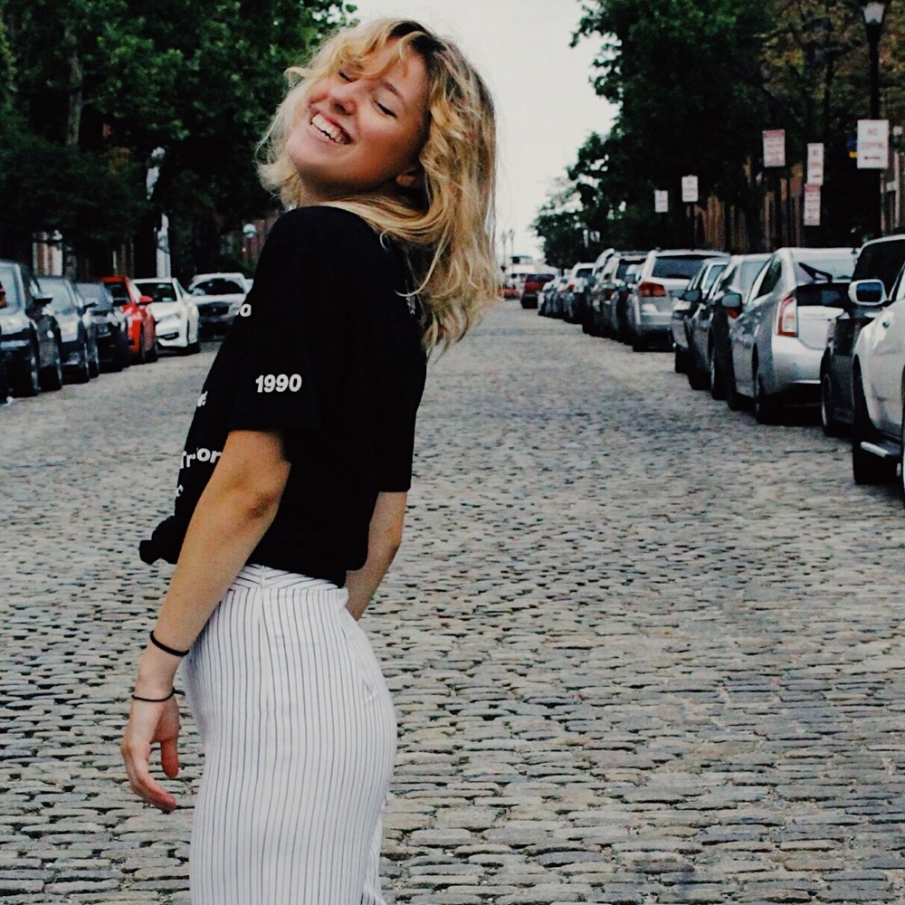 Meet your Posher, Olivia